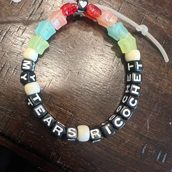 (10 pack, adjustable) Taylor Swift Eras Tour Friendship Bracelets - Picture 13 of 16